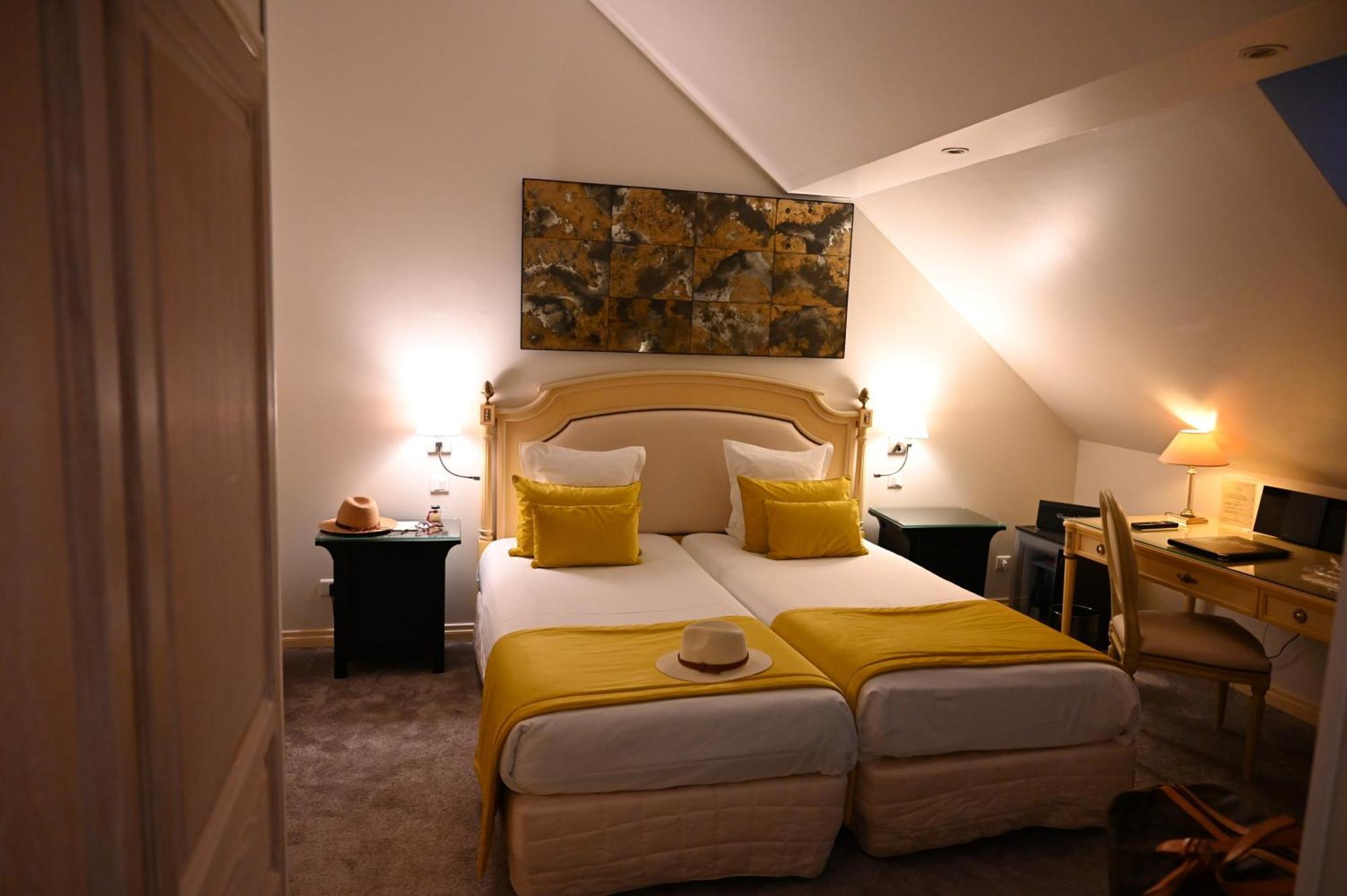 Hotel La Villa Eugene Épernay Buitenkant foto