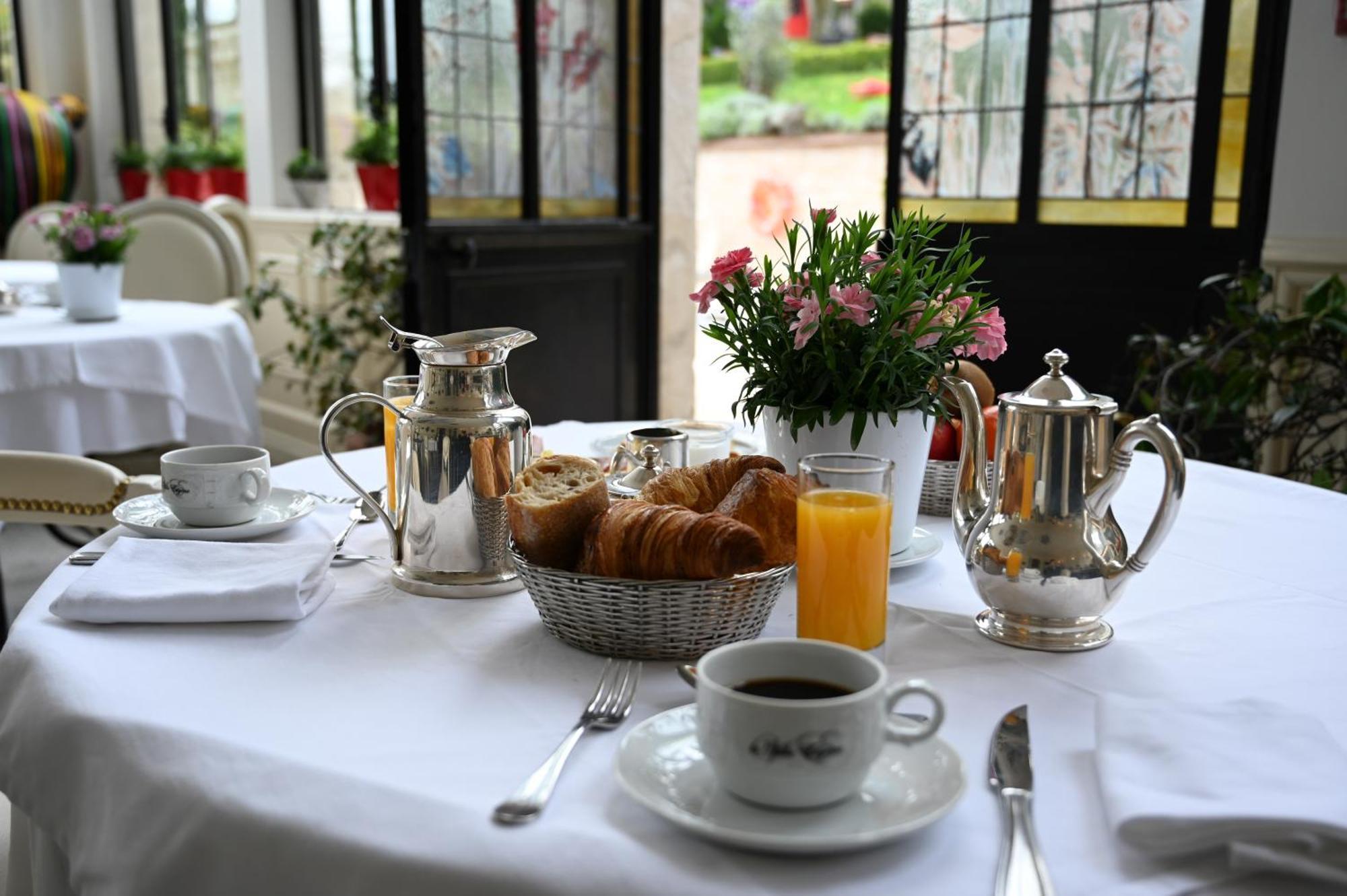Hotel La Villa Eugene Épernay Buitenkant foto