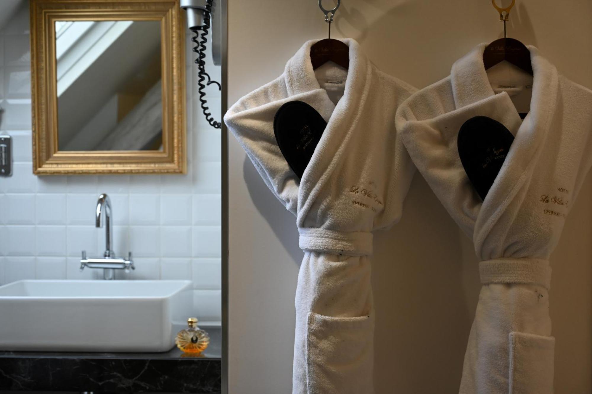 Hotel La Villa Eugene Épernay Buitenkant foto